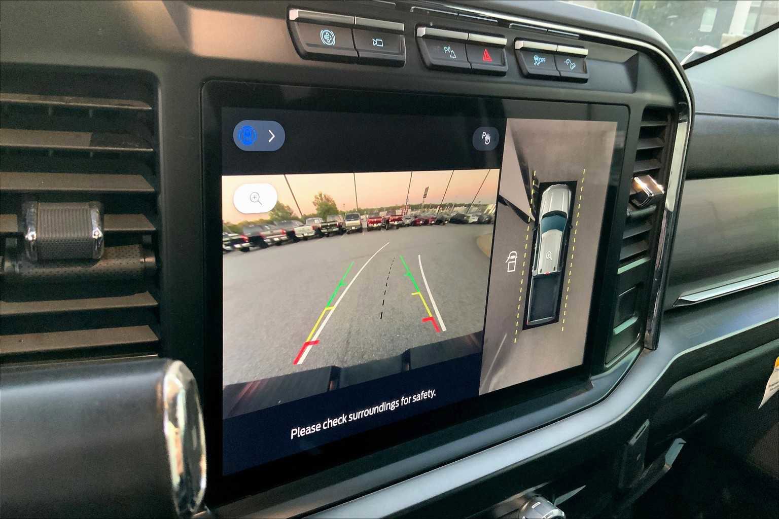 Certified 2024 Ford F250 Lariat w/ Lariat Ultimate Package image 27