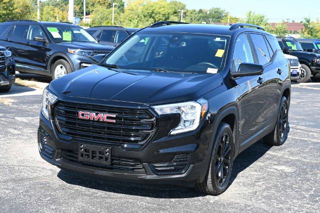 Used 2022 GMC Terrain SLE w/ Driver Convenience Package AWD/4WD image 5
