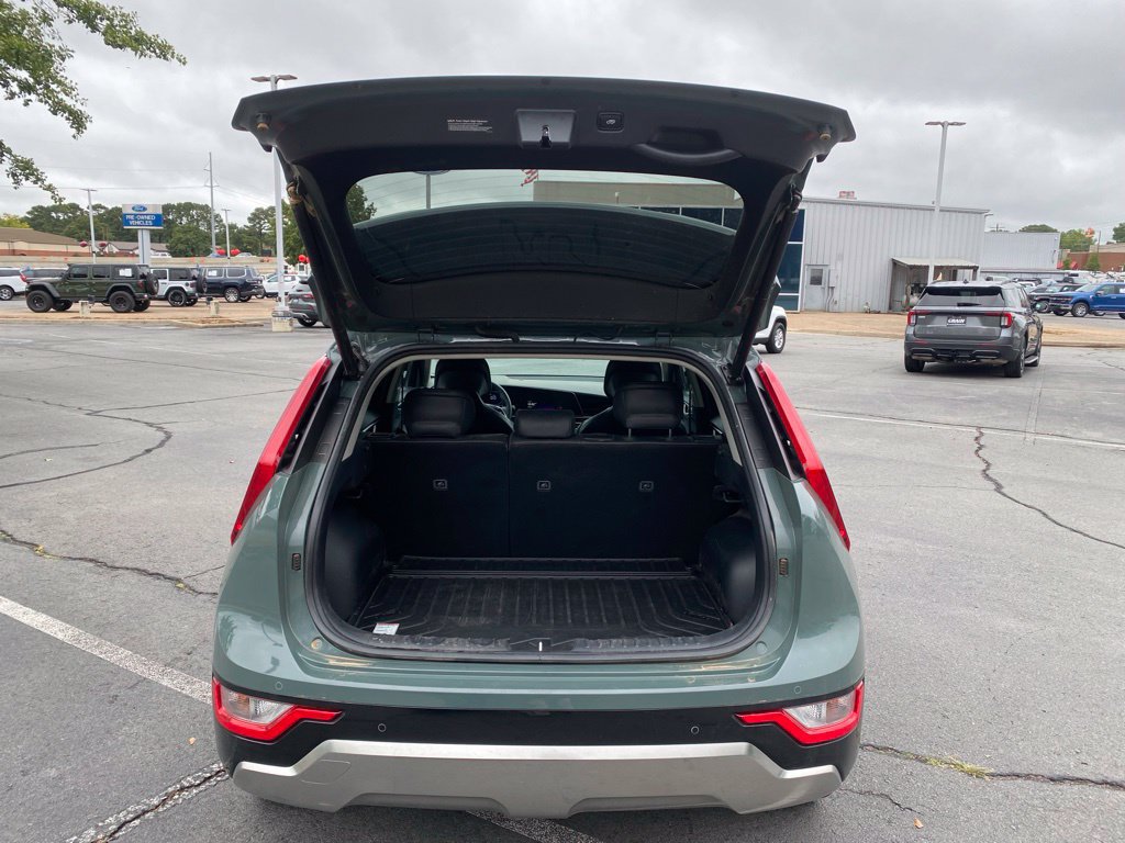 Used 2026 Kia Niro FWD image 9