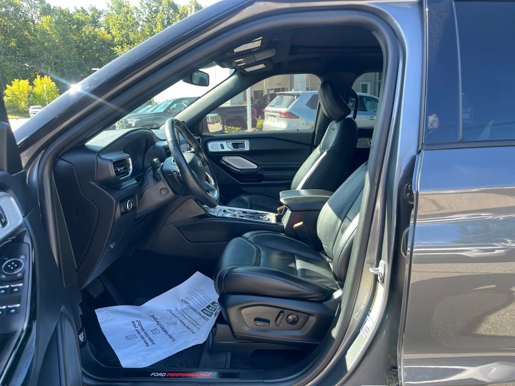 Certified 2023 Ford Explorer ST w/ Equipment Group 401A AWD/4WD image 8