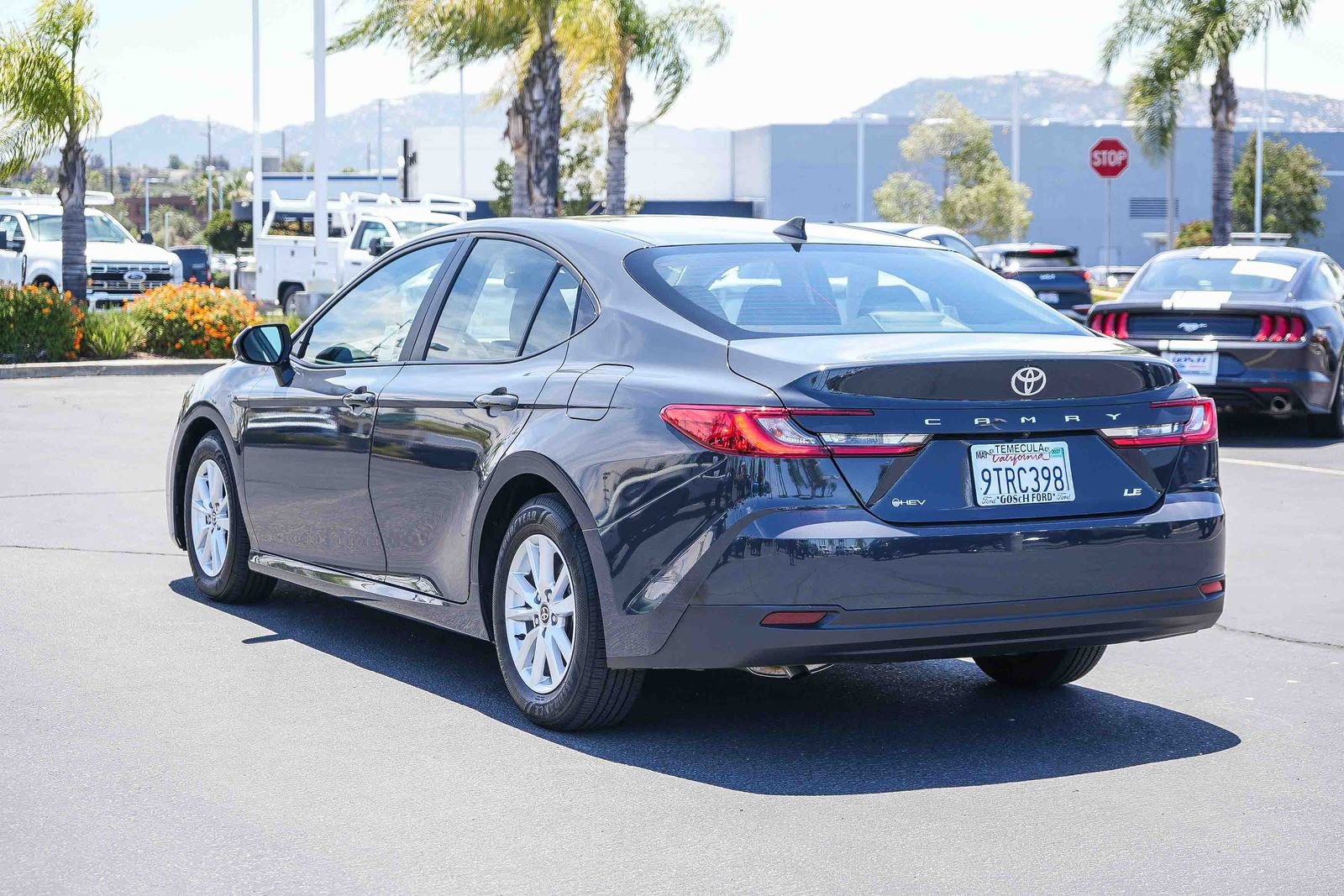 Used 2025 Toyota Camry LE FWD image 8