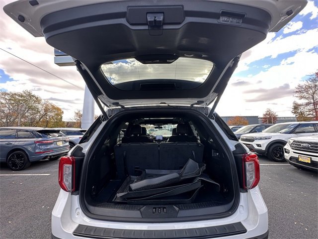 Certified 2022 Ford Explorer ST-Line w/ Class IV Trailer Tow Package image 43