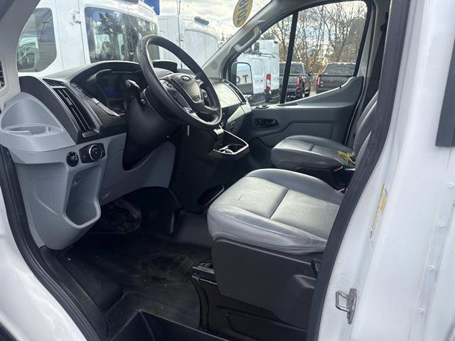 Certified 2018 Ford Transit 250 130 Low Roof image 15
