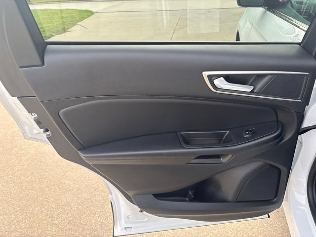 Certified 2024 Ford Edge SEL w/ Convenience Package AWD/4WD image 19