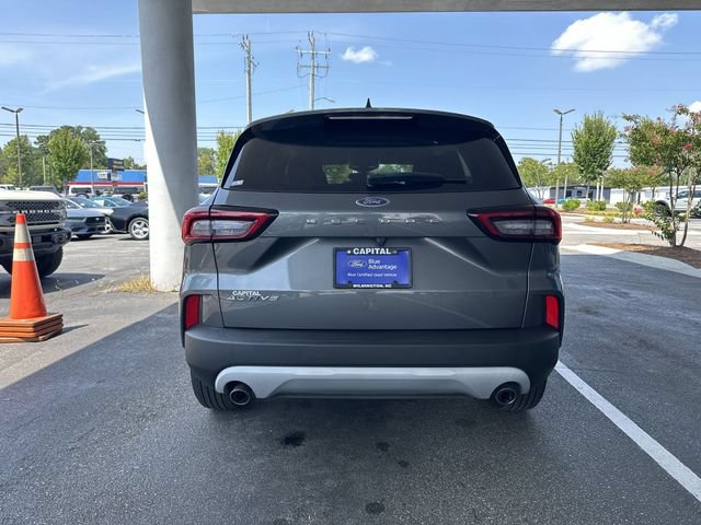 Certified 2023 Ford Escape Active w/ Cold Weather Package FWD image 24