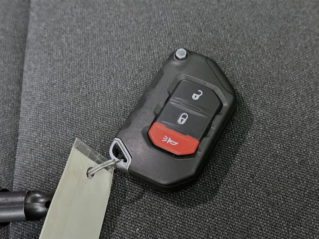 Used 2025 Jeep Gladiator Sport AWD/4WD image 22