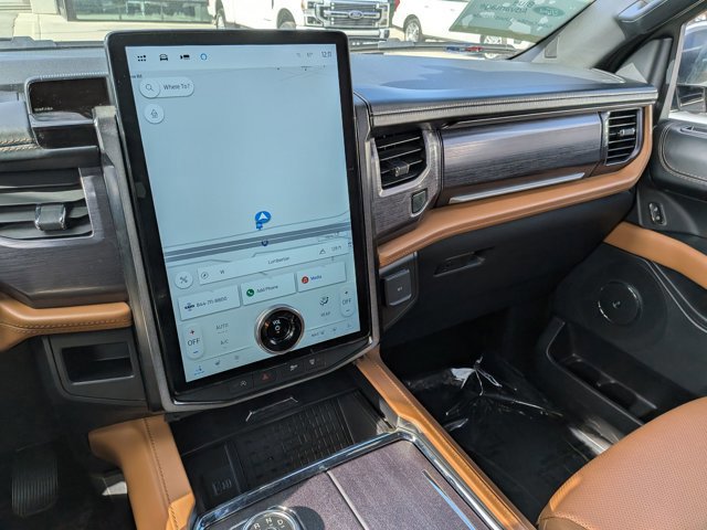 Certified 2022 Ford Expedition Platinum image 24