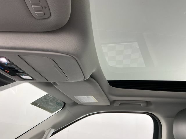 Certified 2025 Ford Expedition Active AWD/4WD image 26