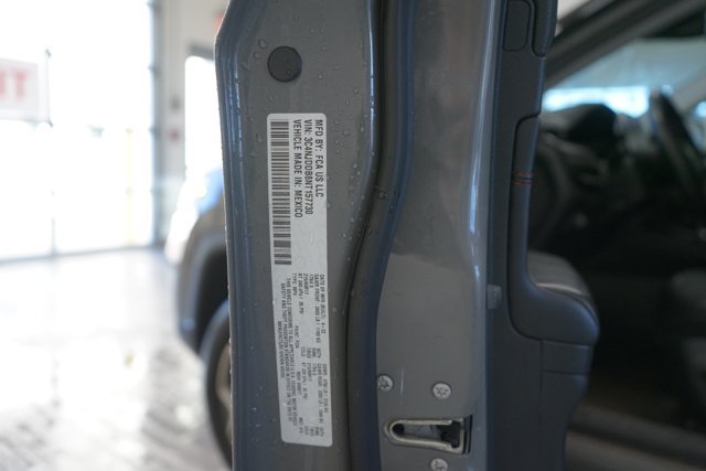 Used 2022 Jeep Compass Trailhawk w/ Trailhawk Elite Group AWD/4WD image 25