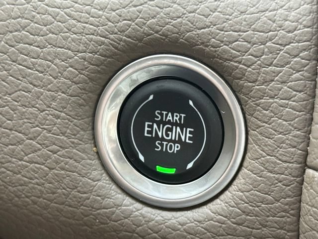Used 2023 GMC Yukon XL Denali AWD/4WD image 20