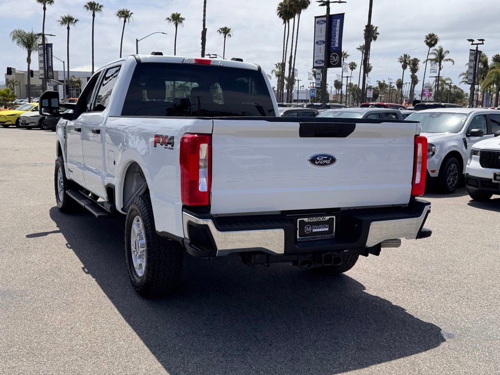 Certified 2025 Ford F250 XLT w/ FX4 Off-Road Package AWD/4WD image 10