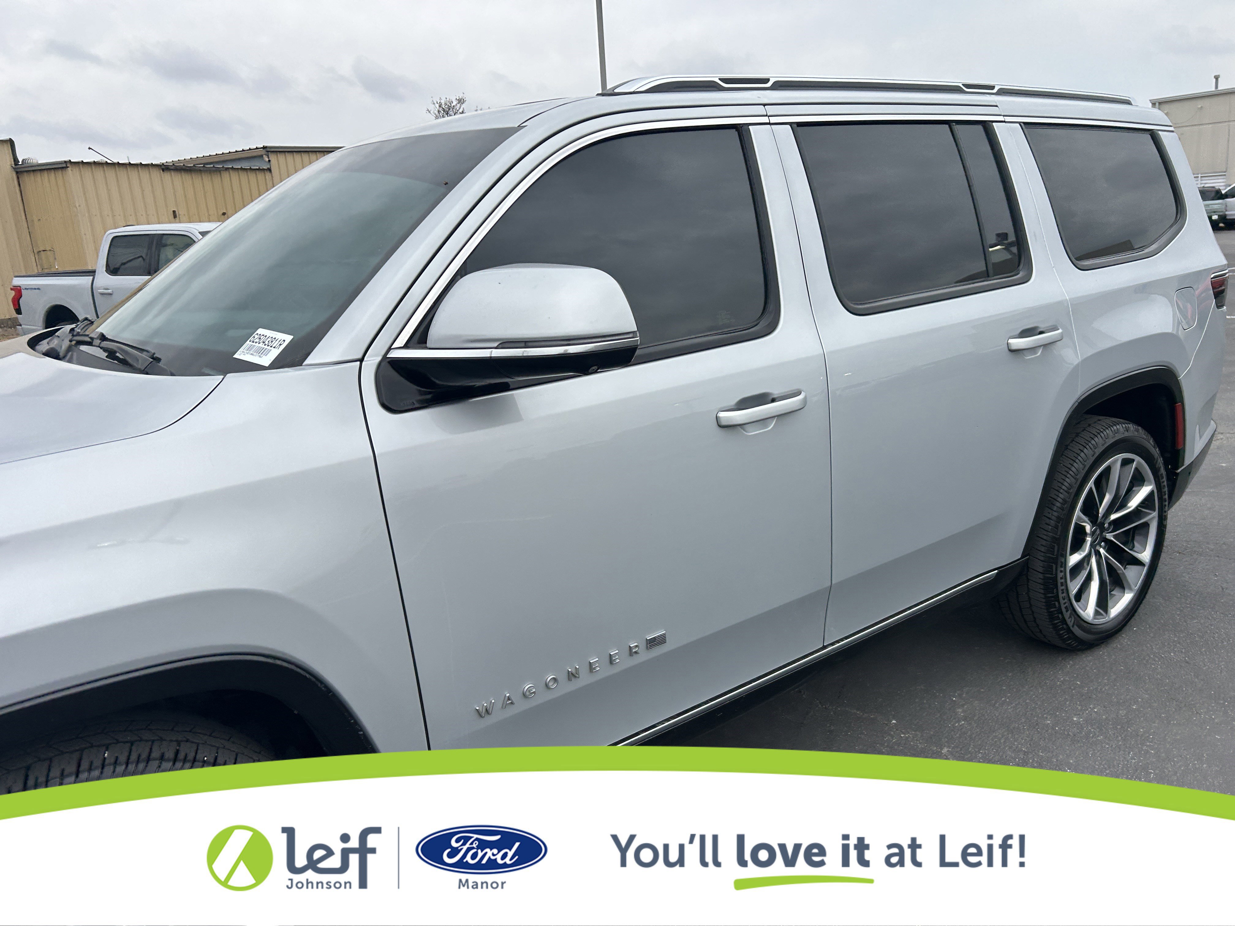 Used 2022 Jeep Wagoneer Series III w/ Premium Group I image 8