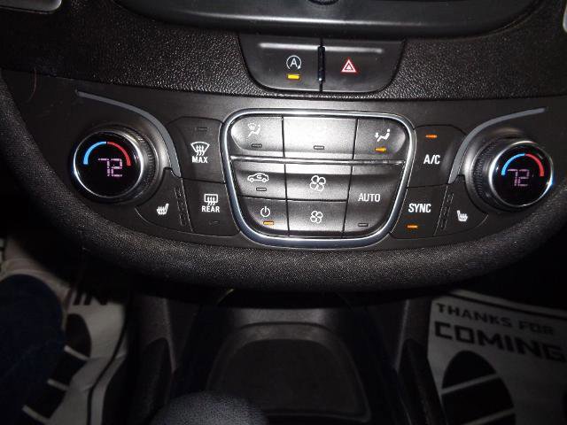 Used 2022 Chevrolet Malibu LT image 14