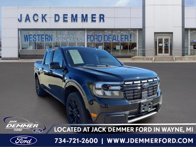 Certified 2024 Ford Maverick Lariat w/ Black Appearance Package