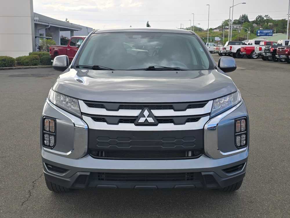 Used 2025 Mitsubishi Outlander Sport ES AWD/4WD image 8