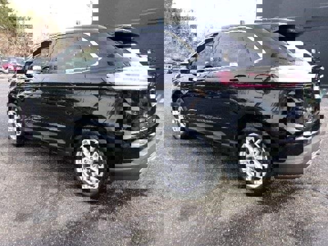 Certified 2023 Ford Edge SEL w/ Convenience Package image 3