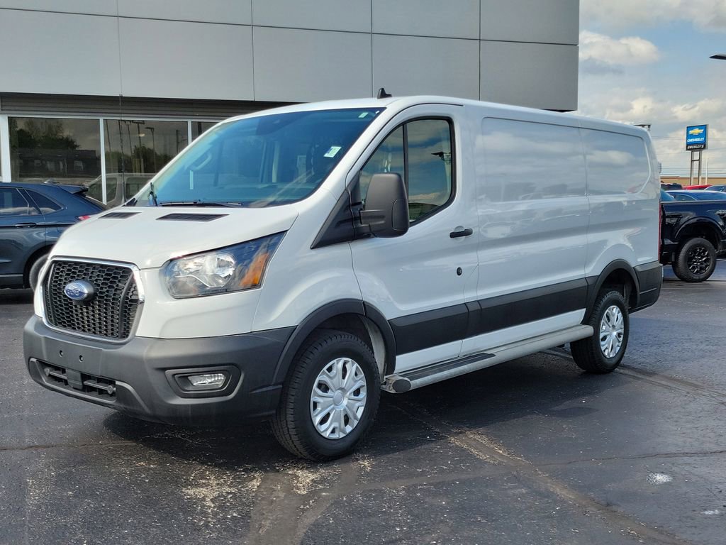 Certified 2025 Ford Transit 250 Low Roof w/ Exterior Upgrade Package RWD image 8