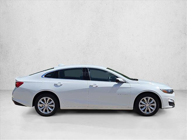 Used 2025 Chevrolet Malibu LT FWD image 4