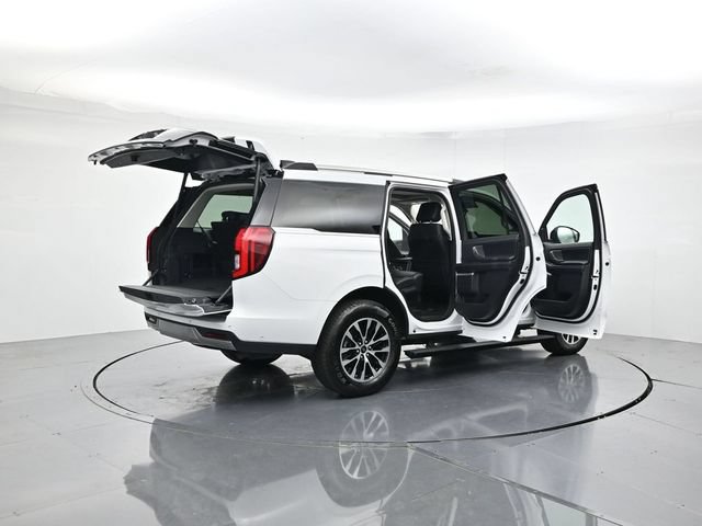 Certified 2025 Ford Expedition Platinum AWD/4WD image 53
