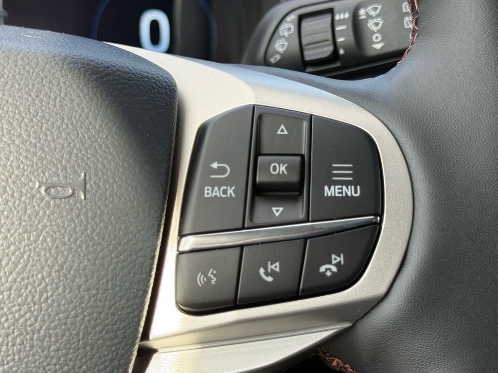 Certified 2026 Ford Explorer Active w/ Active Comfort Package RWD image 21
