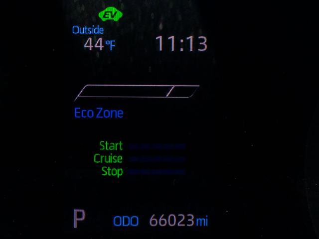 Used 2022 Toyota Sienna XSE w/ XSE Plus Package image 19