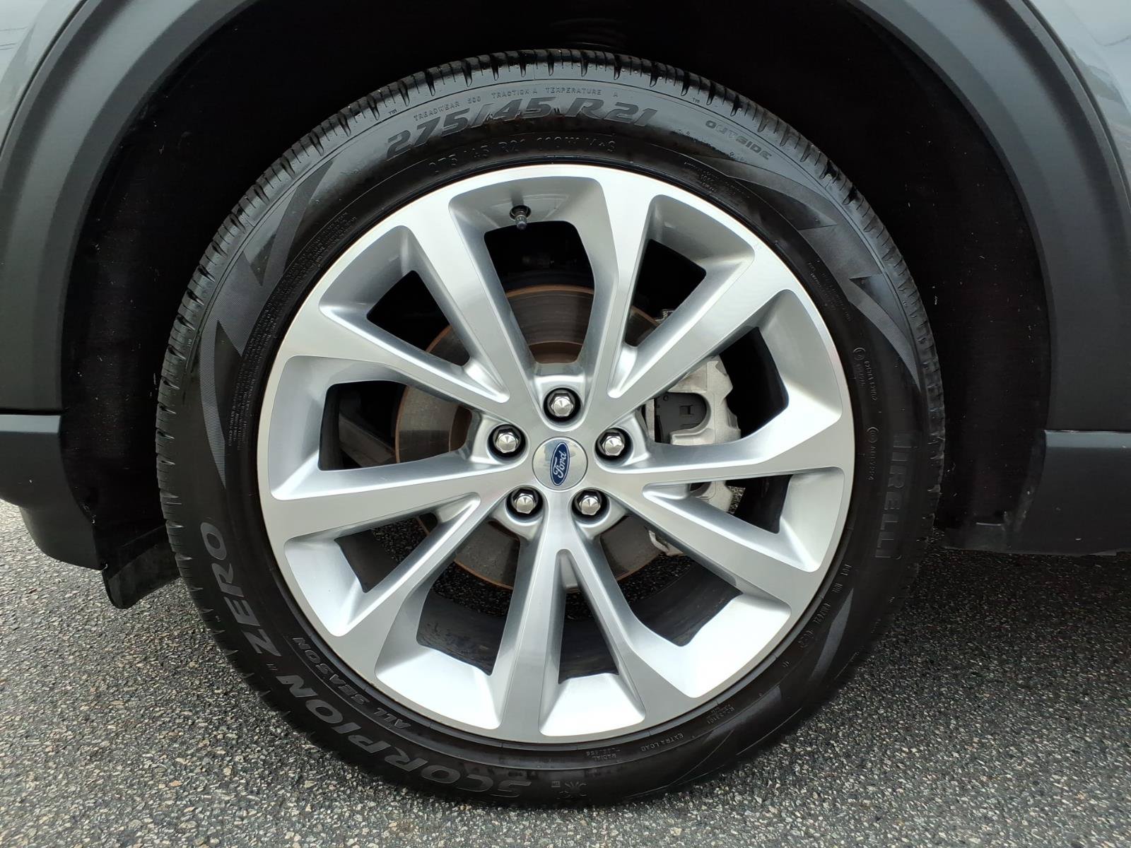 Certified 2023 Ford Explorer Platinum w/ Technology Package AWD/4WD image 10