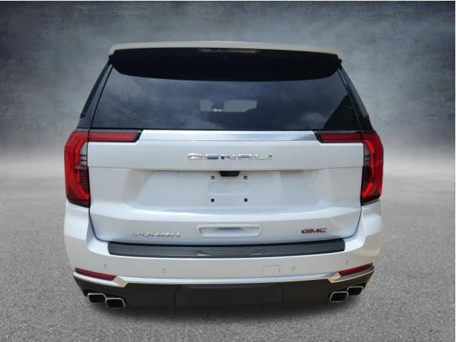 Used 2026 GMC Yukon Denali w/ Denali Reserve Package RWD image 8