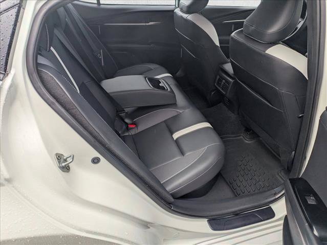 Used 2025 Toyota Camry SE w/ Convenience Package FWD image 17