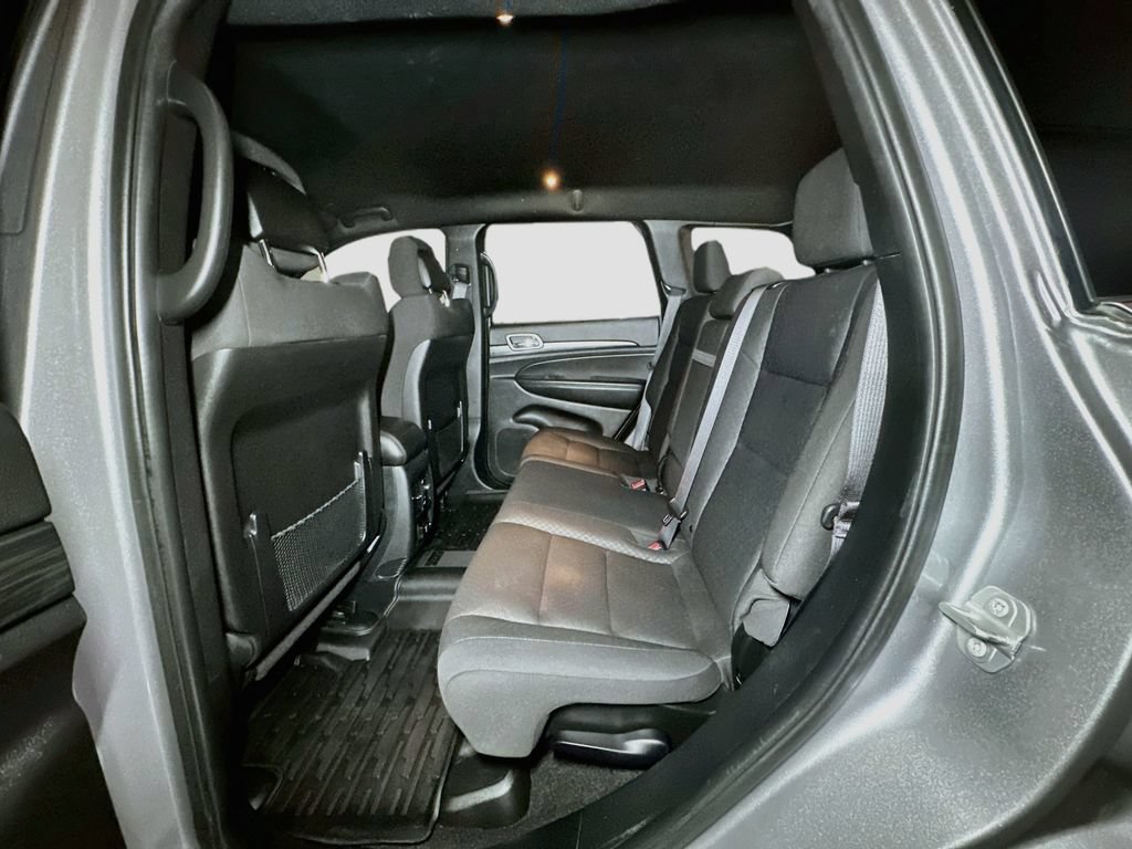 Used 2021 Jeep Grand Cherokee Laredo w/ Security & Convenience Group AWD/4WD image 31