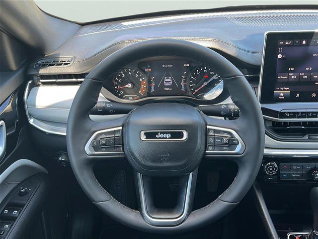 Used 2023 Jeep Compass Limited AWD/4WD image 20