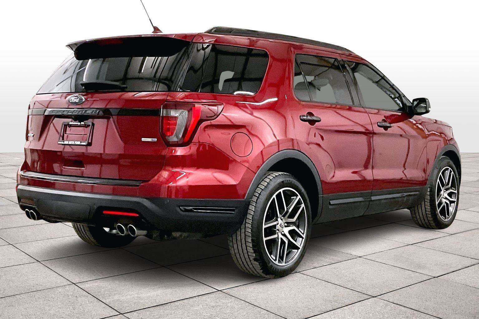 Certified 2018 Ford Explorer Sport w/ Equipment Group 401A image 3