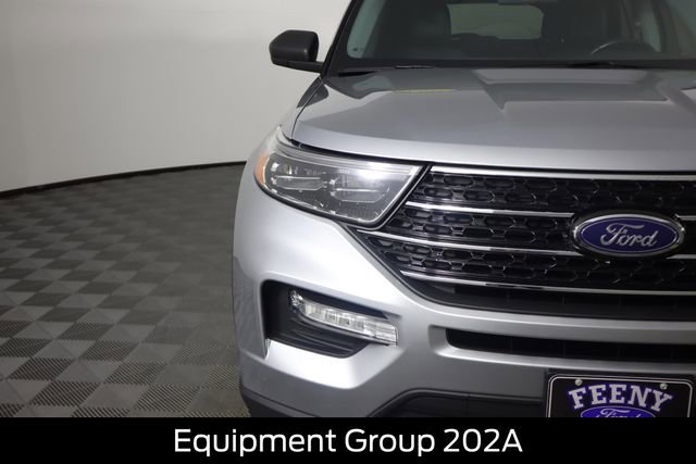 Certified 2020 Ford Explorer XLT w/ Equipment Group 202A AWD/4WD image 15