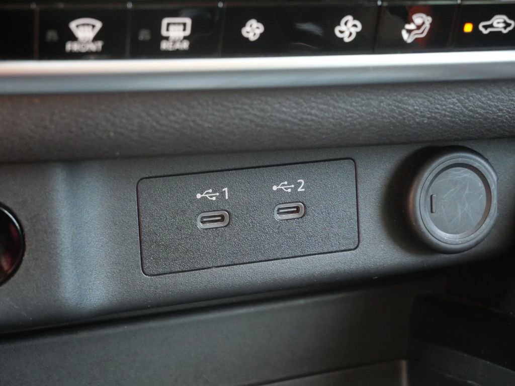 Used 2024 Nissan Rogue SV AWD/4WD image 30