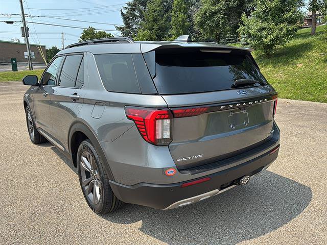 Certified 2025 Ford Explorer Active w/ Active Comfort Package AWD/4WD video 2