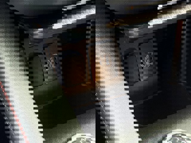 Certified 2025 Ford Explorer ST-Line w/ Premium Package image 31