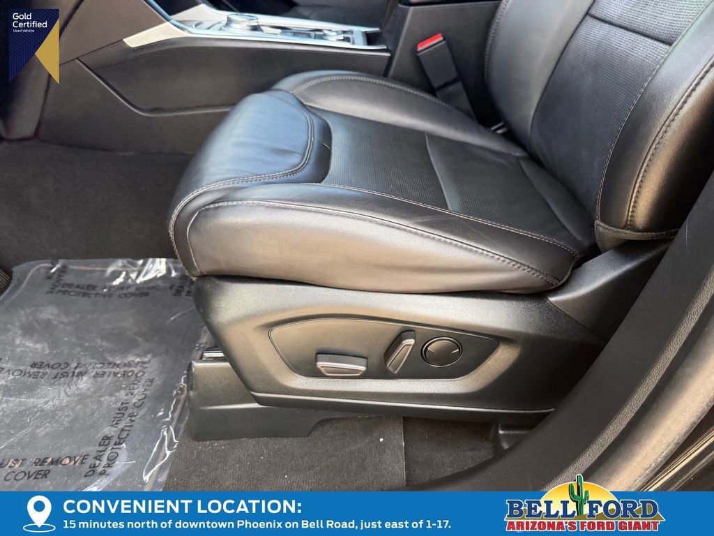 Certified 2023 Ford Explorer Platinum w/ Class IV Trailer Tow Package image 21