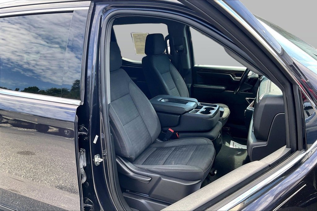 Used 2023 GMC Sierra 1500 SLE AWD/4WD image 7