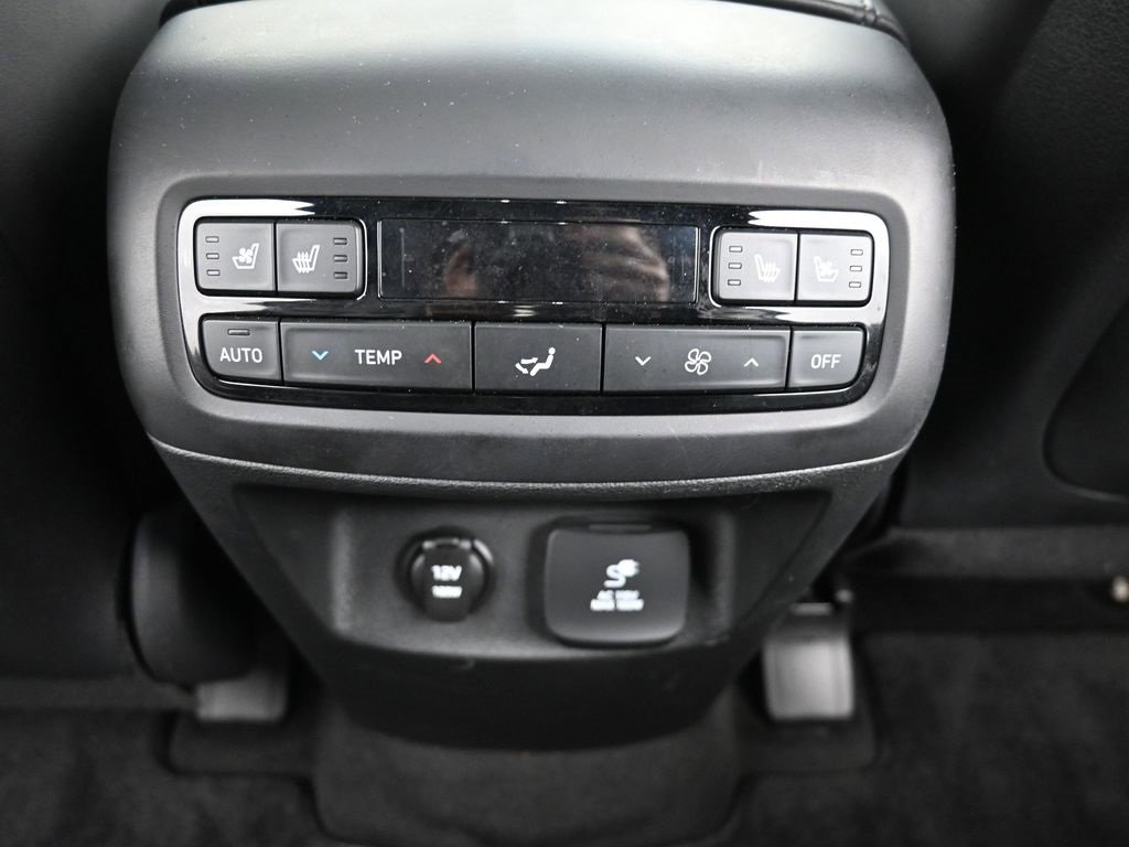 Used 2023 Hyundai Palisade Calligraphy image 16