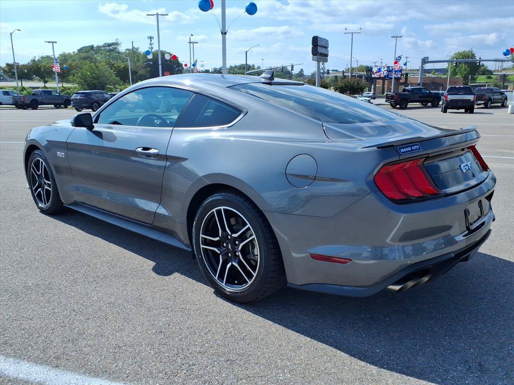 Certified 2021 Ford Mustang GT RWD image 3