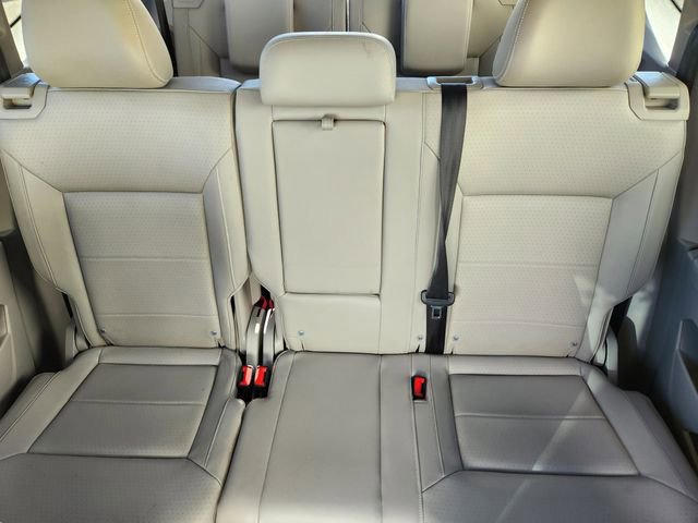 Used 2023 Volkswagen Atlas SEL image 17