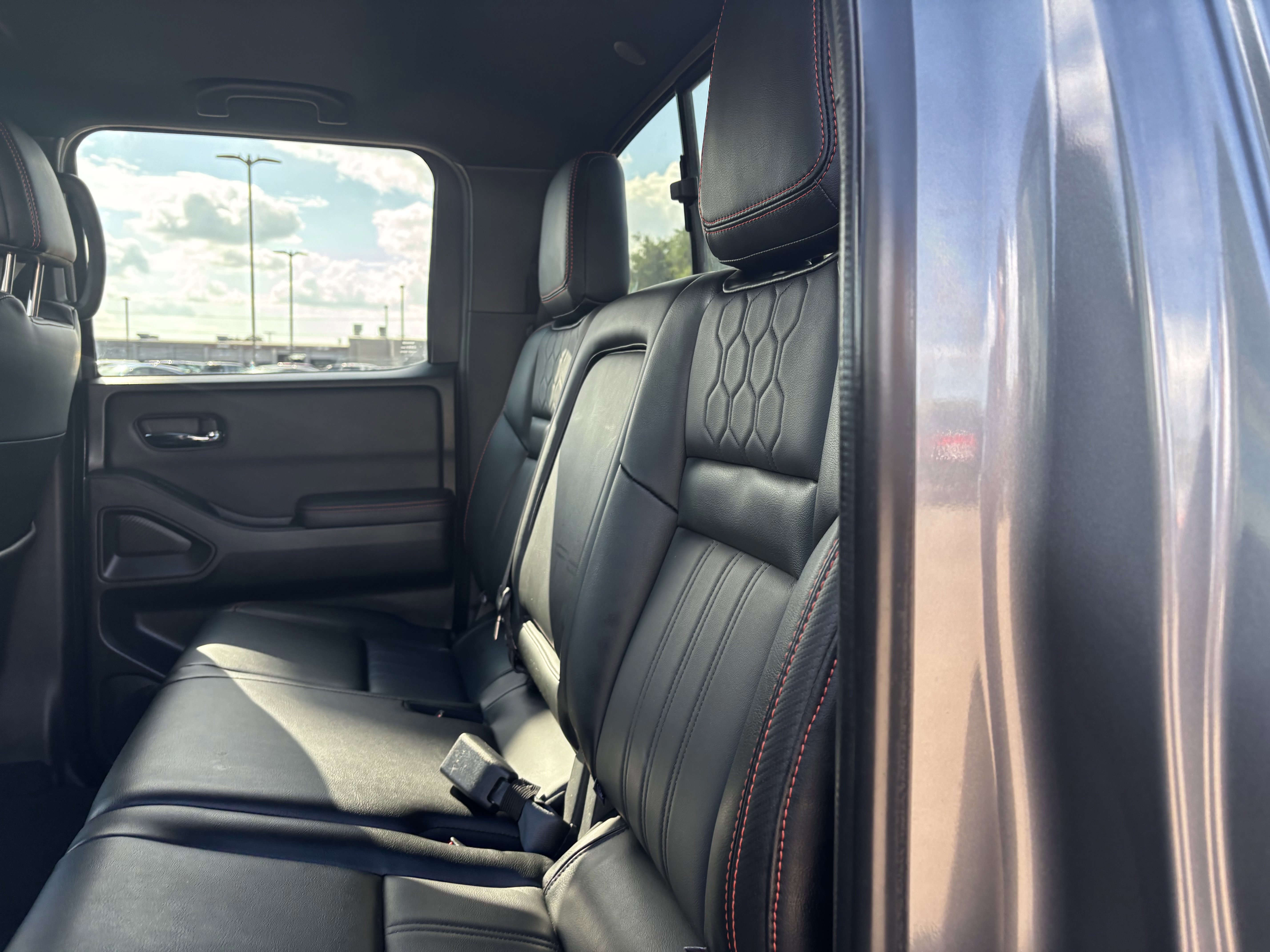 Used 2023 Nissan Frontier Pro-X w/ Pro-X Premium Package image 15