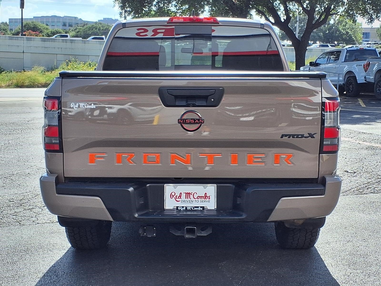 Used 2024 Nissan Frontier Pro-X RWD image 7