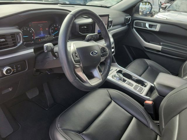 Certified 2023 Ford Explorer XLT w/ Equipment Group 202A RWD image 23