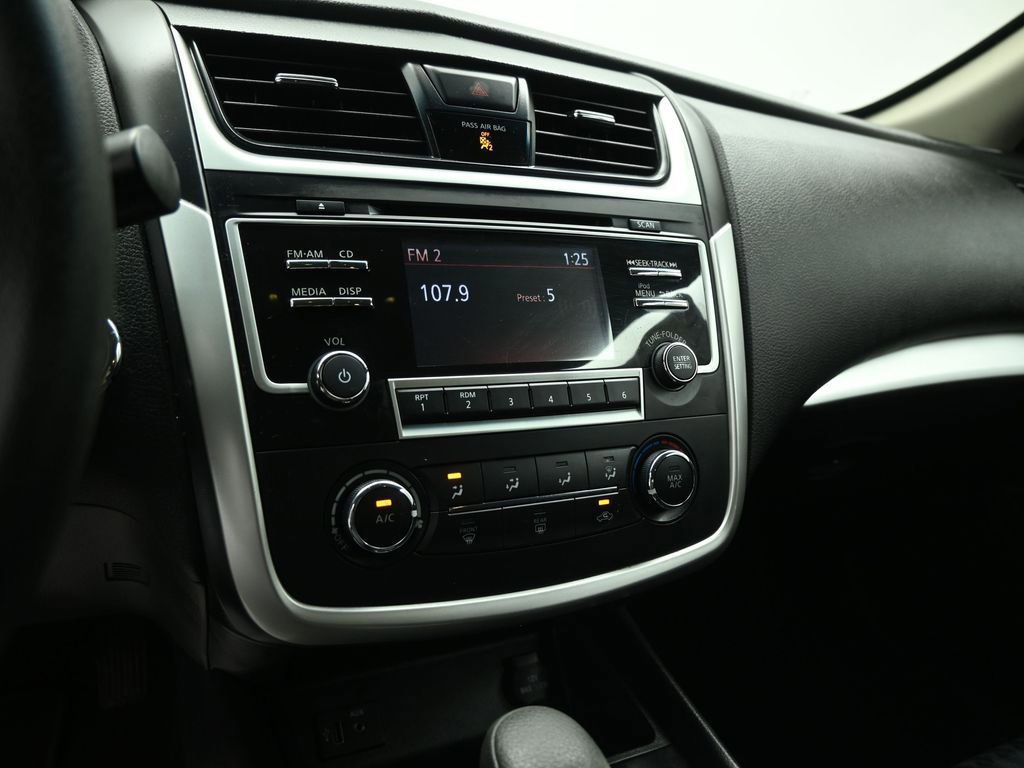 Used 2017 Nissan Altima 2.5 S w/ Power Driver Seat Package image 40