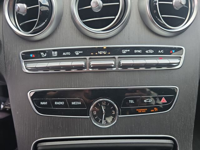 Used 2021 Mercedes-Benz C 300 4MATIC Sedan image 18