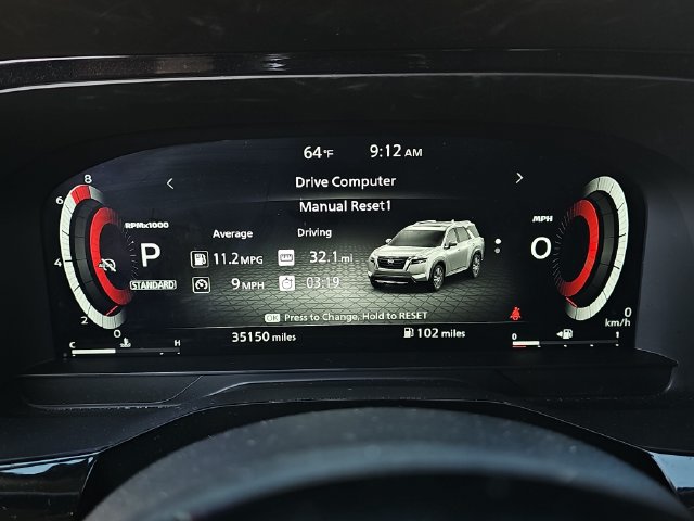 Used 2024 Nissan Pathfinder Platinum FWD image 21