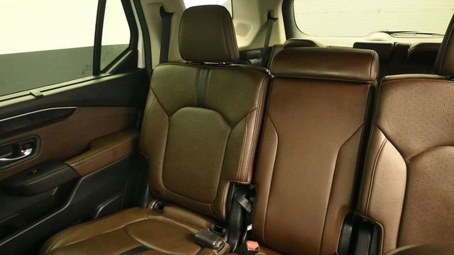 Used 2024 Honda Pilot Elite image 21