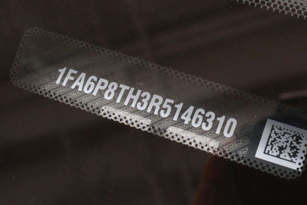 Certified 2024 Ford Mustang Coupe RWD image 33