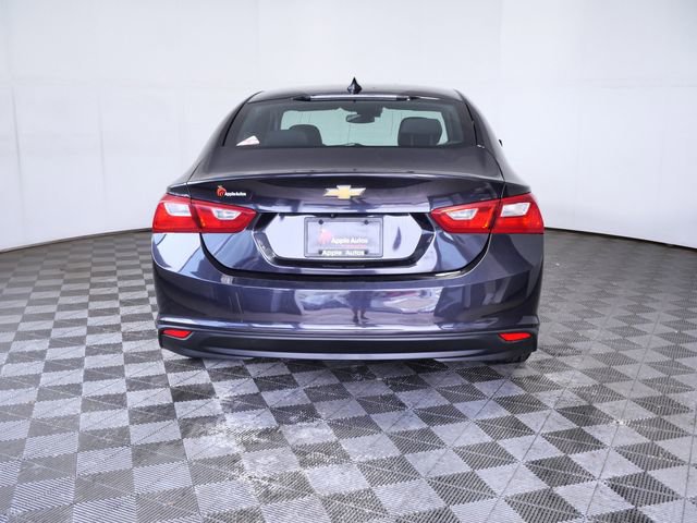 Used 2023 Chevrolet Malibu LT image 3