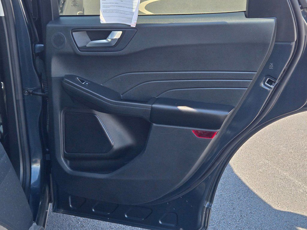 Certified 2022 Ford Escape SEL w/ Technology Package image 9